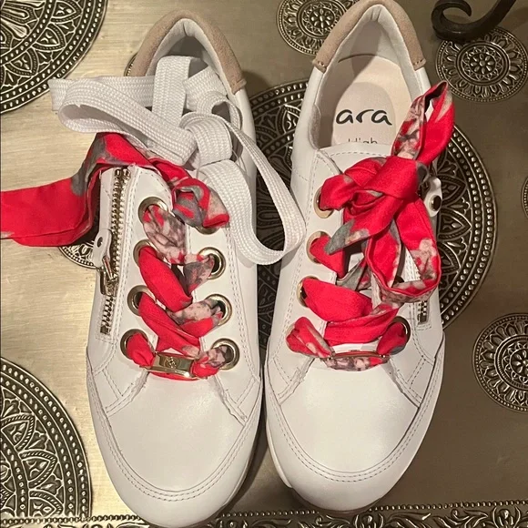 Ara White Sneakers with Pink Floral Laces - Picture 6 of 8